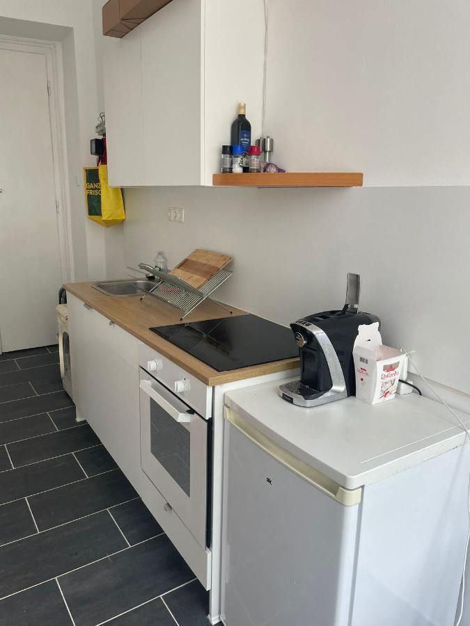 Small Apartment Near The Center Виена Екстериор снимка
